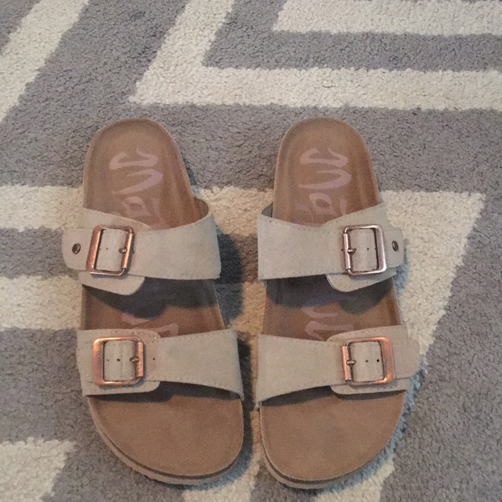 Sandals Mad Love Bryanne